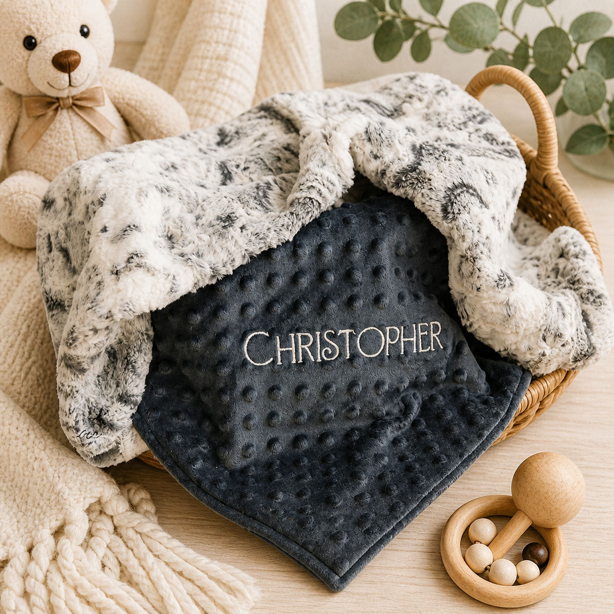 Snowy Owl Luxe Blanket